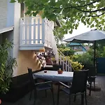 Oazis Διαμέρισμα Szántód